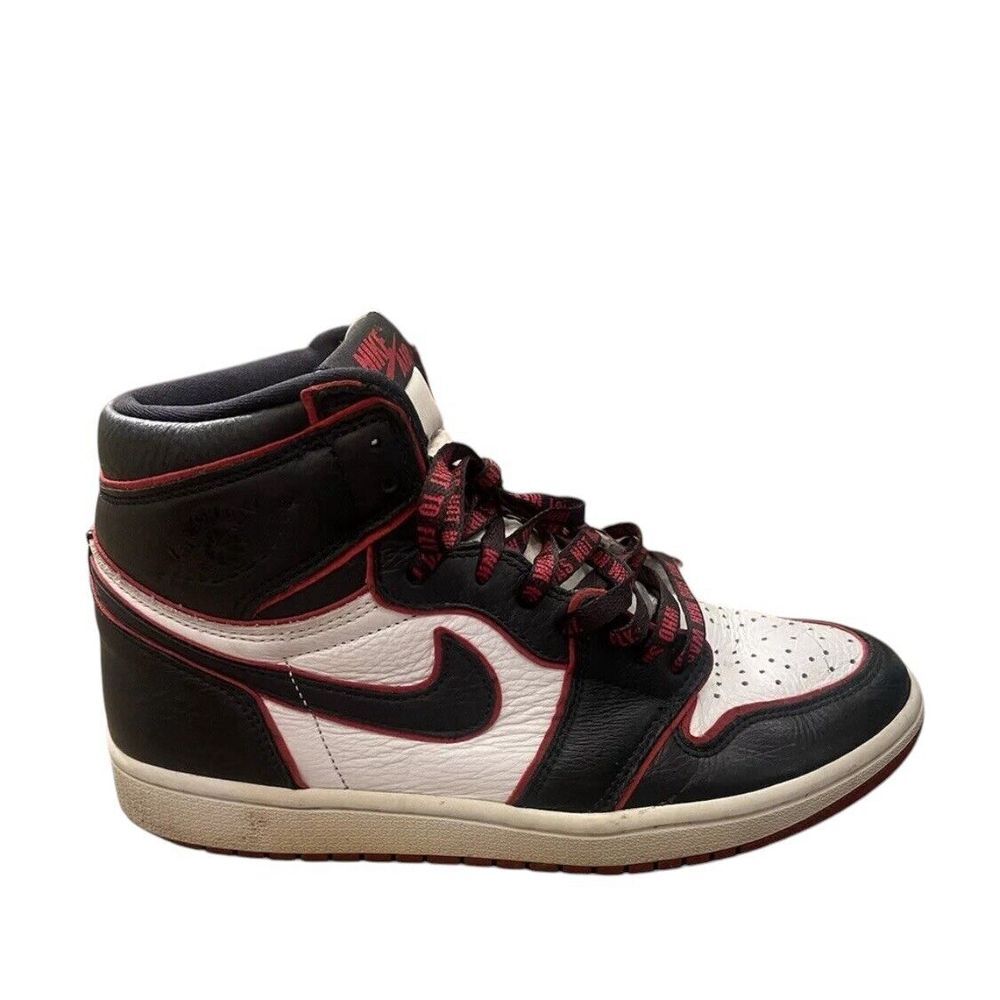 Jordan 1 Retro High OG Bloodline Size 8 1/2 Basketball High Top